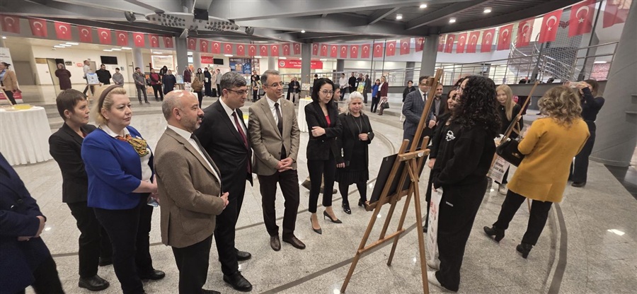 “Bilinçli Tüketici Olmak” Konulu Resim Sergisi Gerçekleştirildi 